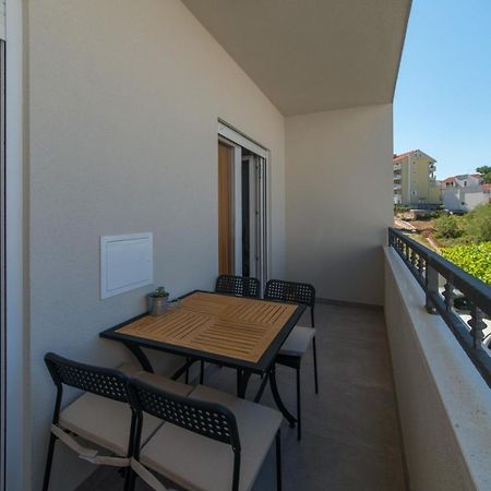 Apartmani Spiline Baška Voda Kültér fotó