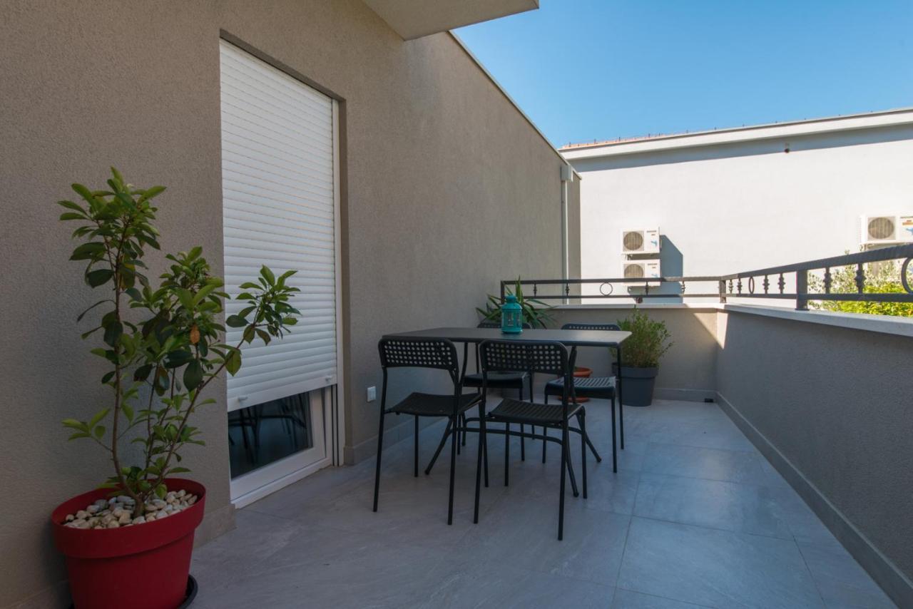 Apartmani Spiline Baška Voda Kültér fotó
