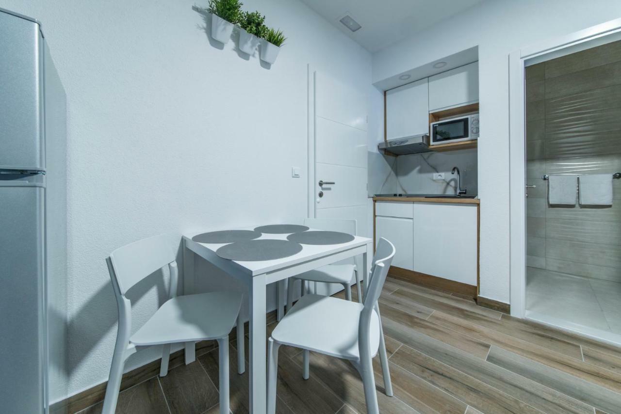 Apartmani Spiline Baška Voda Kültér fotó