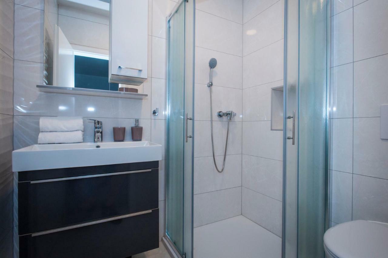 Apartmani Spiline Baška Voda Kültér fotó